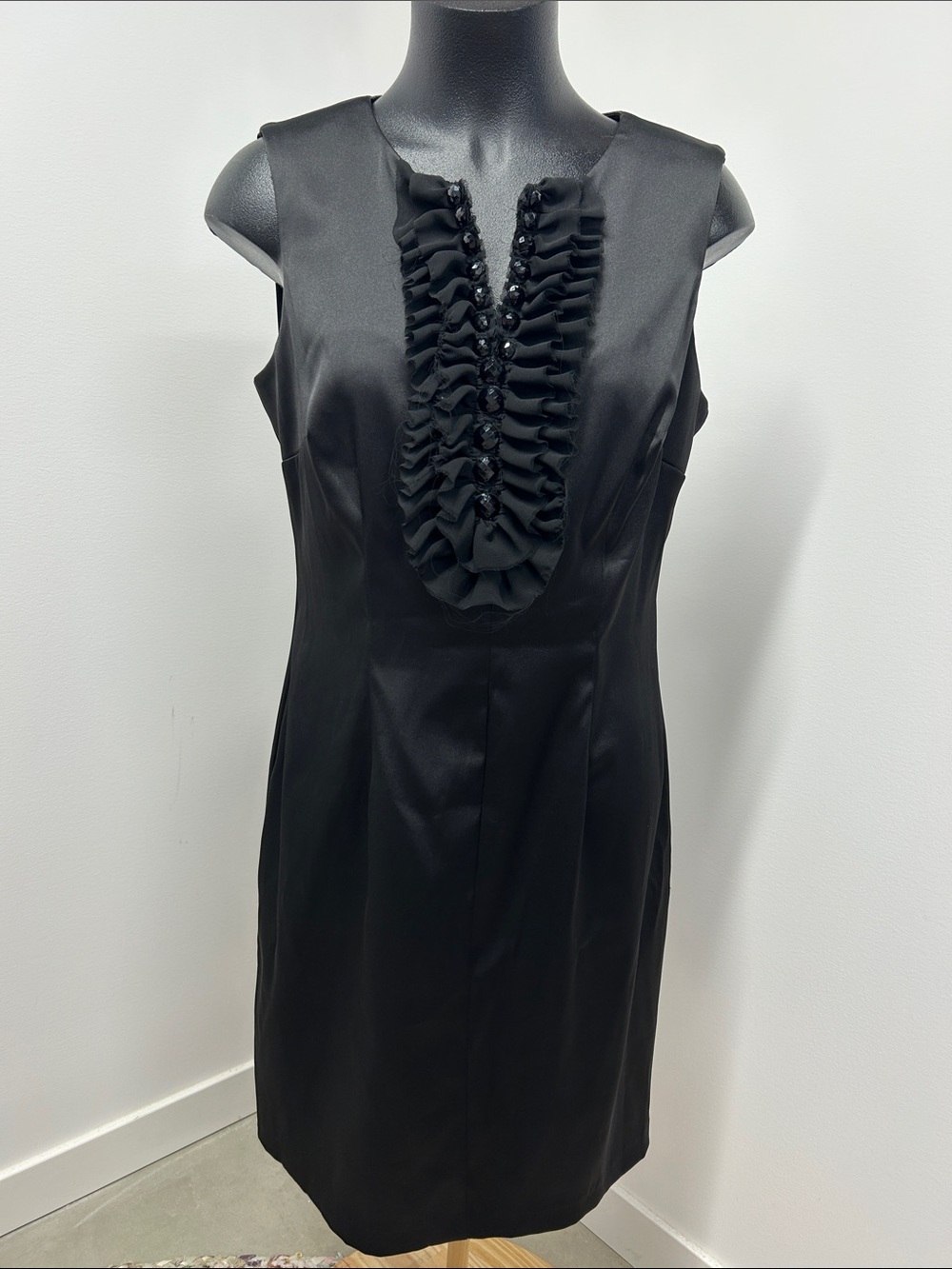 Connected Apparel Black Beaded Ruffle V-Neck Sheath Dress size 12